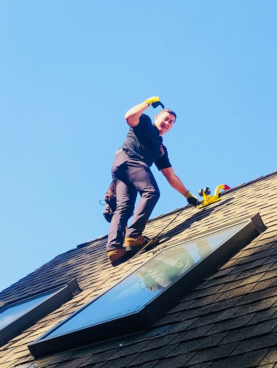 Roofing underlayment installation