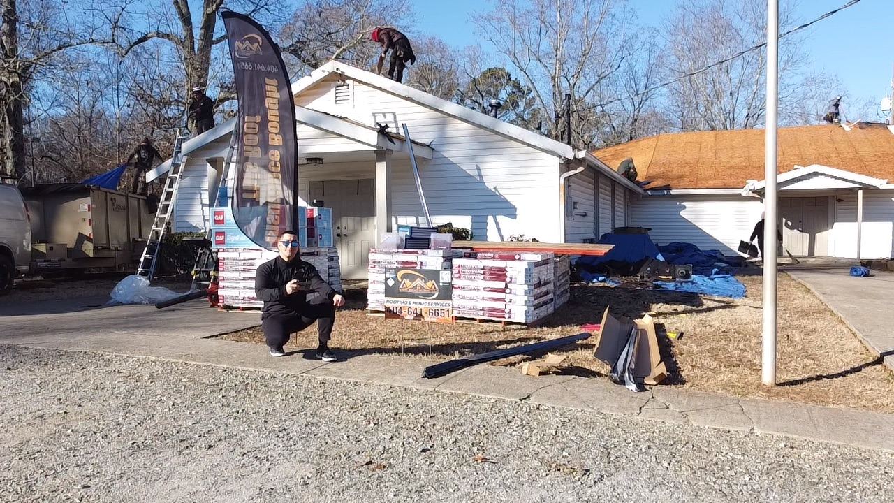 Residential roofing jobsite